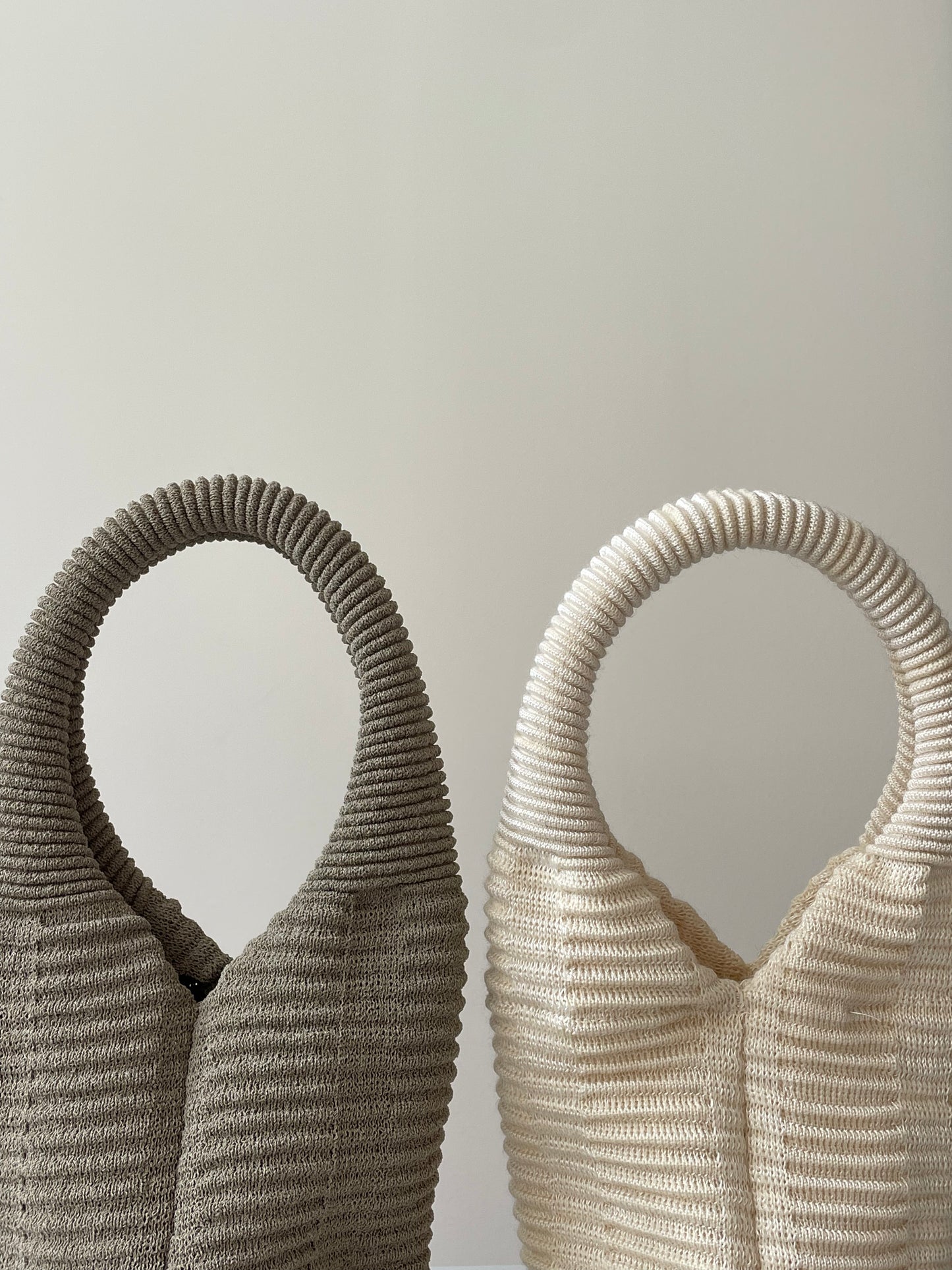 Luna Bracelet Bag - Tortoise Beige